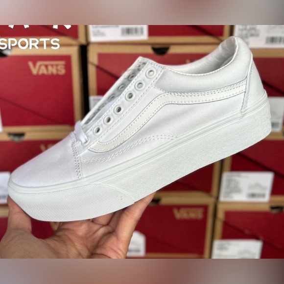 Brand NEW VANS Old Skool Women's Platform True White VN0A3B3UW00 - Picture 4 of 5